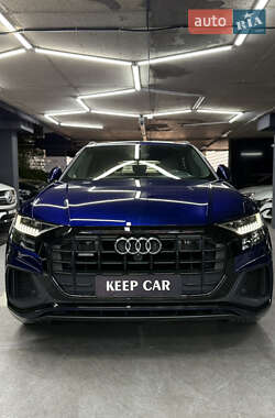 Внедорожник / Кроссовер Audi Q8 2019 в 