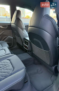 Внедорожник / Кроссовер Audi Q8 2025 в 