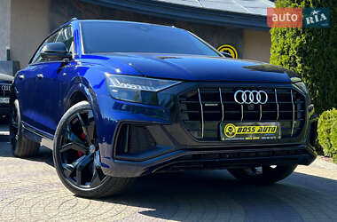Позашляховик / Кросовер Audi Q8 2018 в Львові