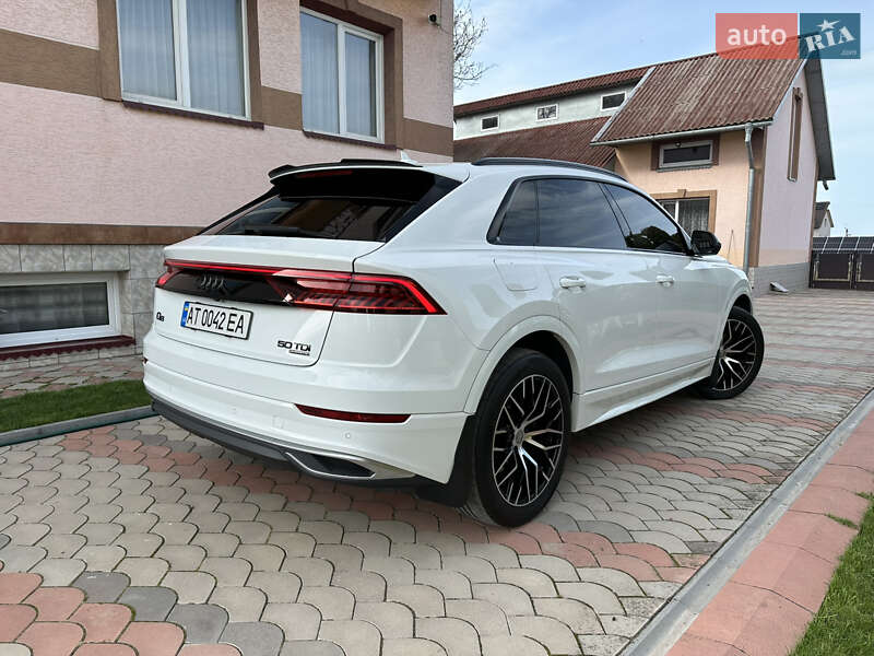 Позашляховик / Кросовер Audi Q8 2018 в Івано-Франківську фото 8 Позашляховик / Кросовер Audi Q8 2018 в Івано-Франківську