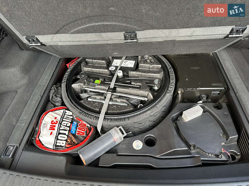 Позашляховик / Кросовер Audi Q8 2018 в Івано-Франківську фото 27 Позашляховик / Кросовер Audi Q8 2018 в Івано-Франківську