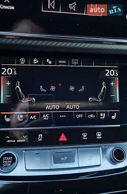 Внедорожник / Кроссовер Audi Q8 2025 в 