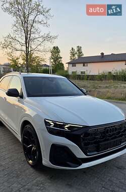 Внедорожник / Кроссовер Audi Q8 2025 в 