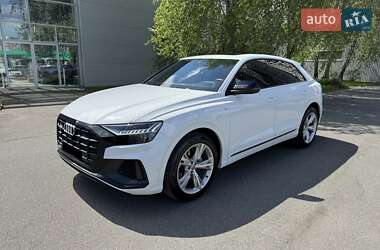 Внедорожник / Кроссовер Audi Q8 2020 в Киеве