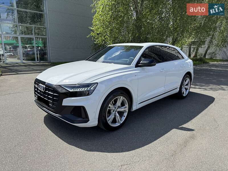 Audi Q8 2020