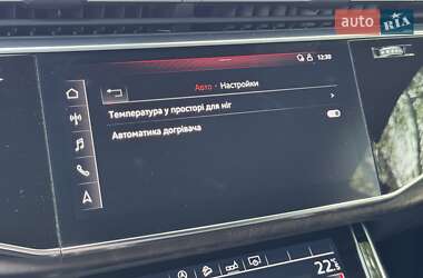 Внедорожник / Кроссовер Audi Q8 2020 в 