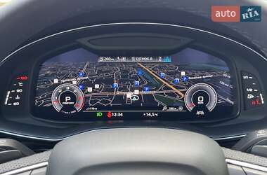 Внедорожник / Кроссовер Audi Q8 2020 в 
