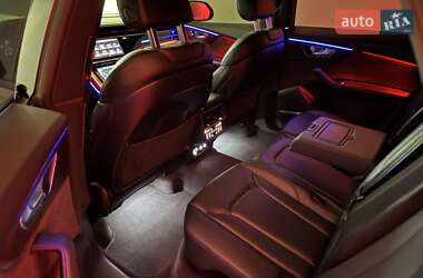 Внедорожник / Кроссовер Audi Q8 2020 в 