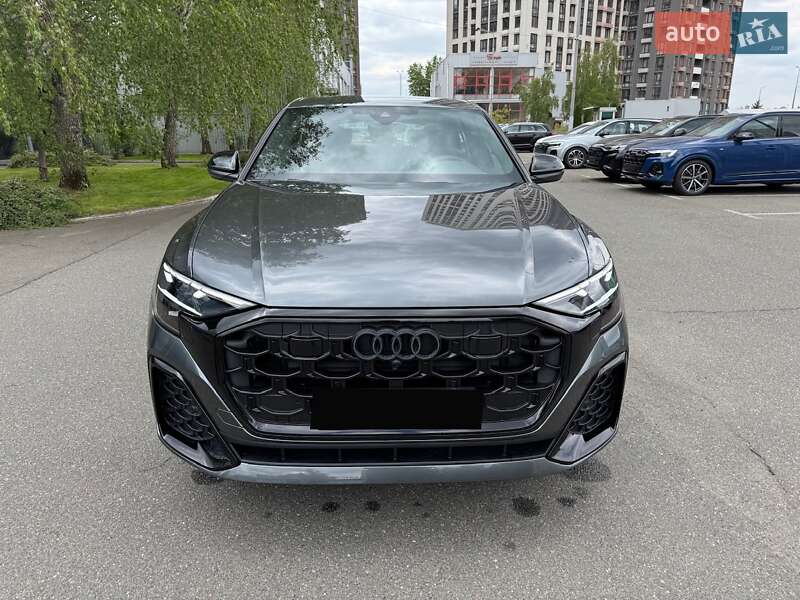 Внедорожник / Кроссовер Audi Q8 2024 в Киеве