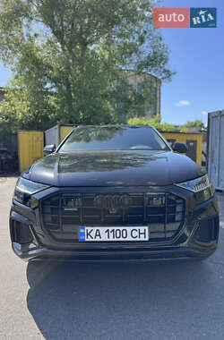 Внедорожник / Кроссовер Audi Q8 2019 в 