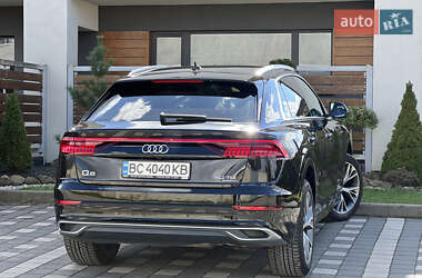 Позашляховик / Кросовер Audi Q8 2019 в 
