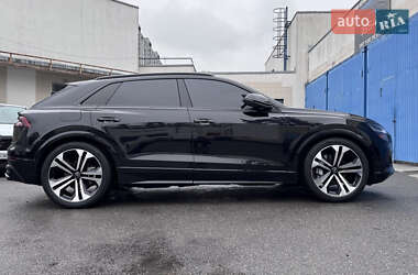 Внедорожник / Кроссовер Audi Q8 2019 в 