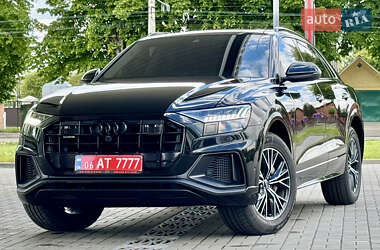 Позашляховик / Кросовер Audi Q8 2019 в Житомирі