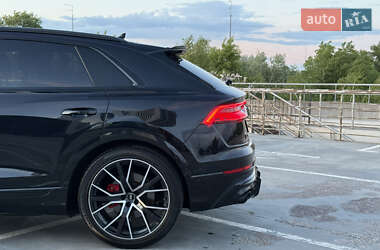 Внедорожник / Кроссовер Audi Q8 2020 в 