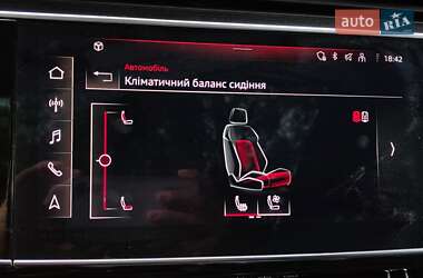Позашляховик / Кросовер Audi Q8 2022 в 