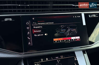 Внедорожник / Кроссовер Audi Q8 2025 в 