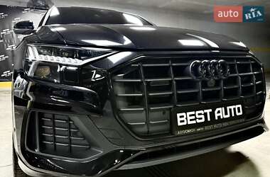 Внедорожник / Кроссовер Audi Q8 2023 в 