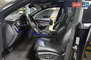 Внедорожник / Кроссовер Audi Q8 2023 в 