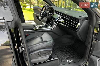 Внедорожник / Кроссовер Audi Q8 2020 в 