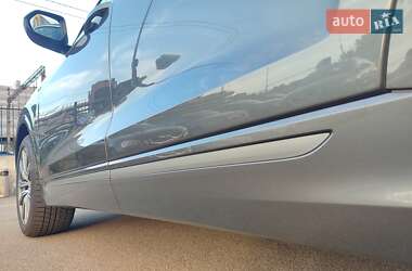 Внедорожник / Кроссовер Audi Q8 2018 в 