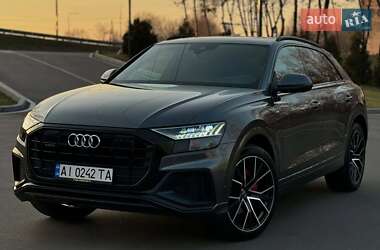 Внедорожник / Кроссовер Audi Q8 2019 в Киеве