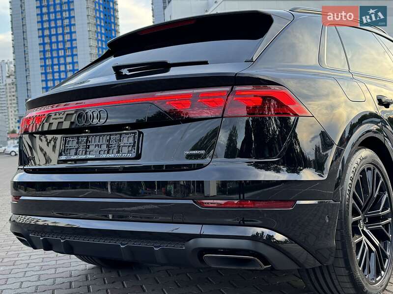 Внедорожник / Кроссовер Audi Q8 2025 в Одессе