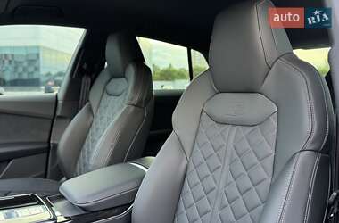 Внедорожник / Кроссовер Audi Q8 2025 в 