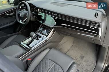 Внедорожник / Кроссовер Audi Q8 2025 в 