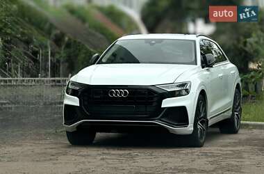 Позашляховик / Кросовер Audi Q8 2020 в Чернігові