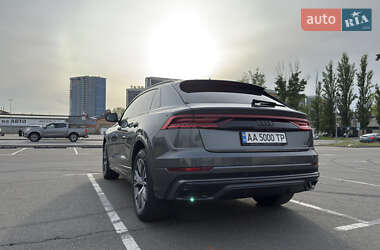 Внедорожник / Кроссовер Audi Q8 2023 в 