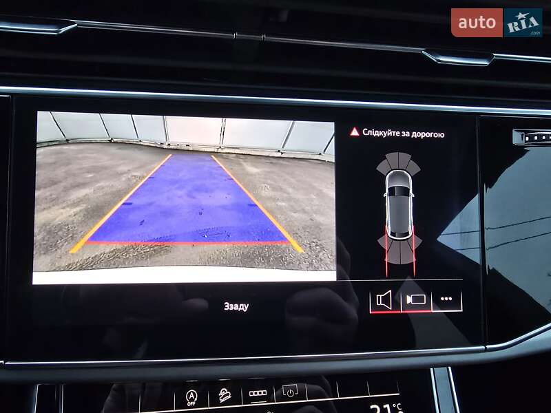 Внедорожник / Кроссовер Audi Q8 2024 в Киеве