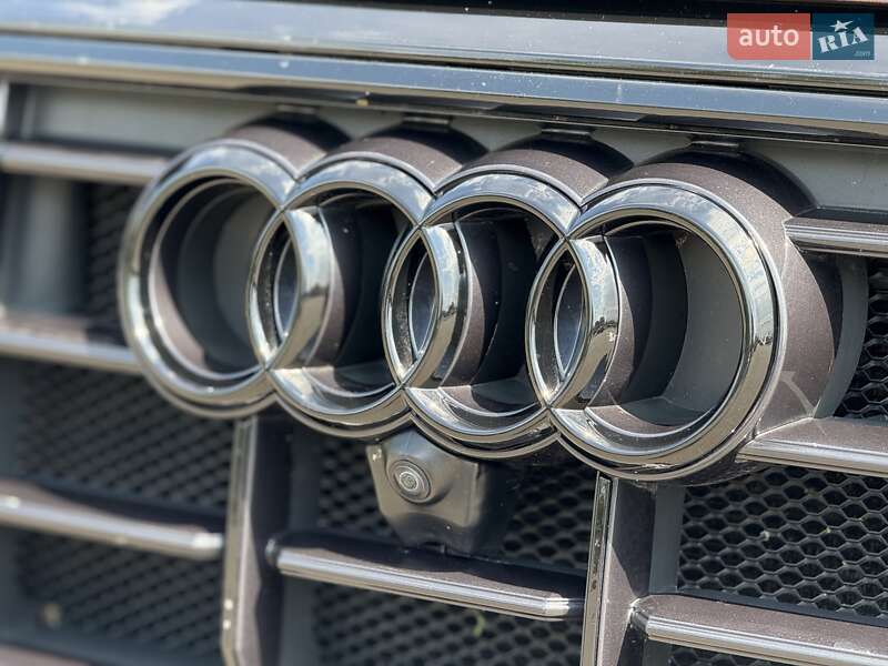 Внедорожник / Кроссовер Audi Q8 2018 в Днепре