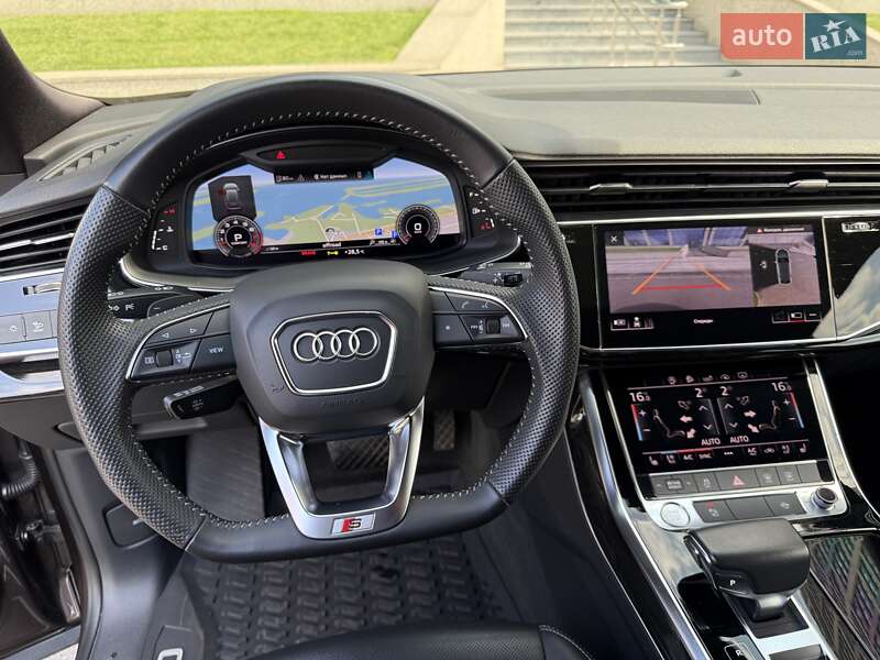 Внедорожник / Кроссовер Audi Q8 2018 в Днепре