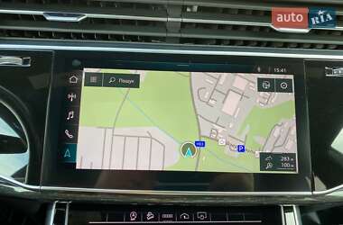 Внедорожник / Кроссовер Audi Q8 2021 в 