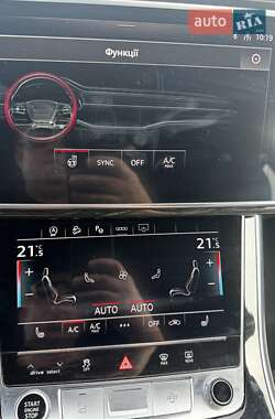 Позашляховик / Кросовер Audi Q8 2021 в 