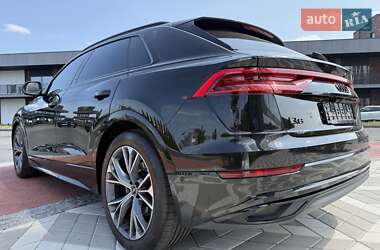 Позашляховик / Кросовер Audi Q8 2023 в Києві