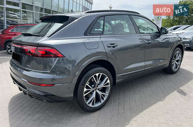 Внедорожник / Кроссовер Audi Q8 2025 в 
