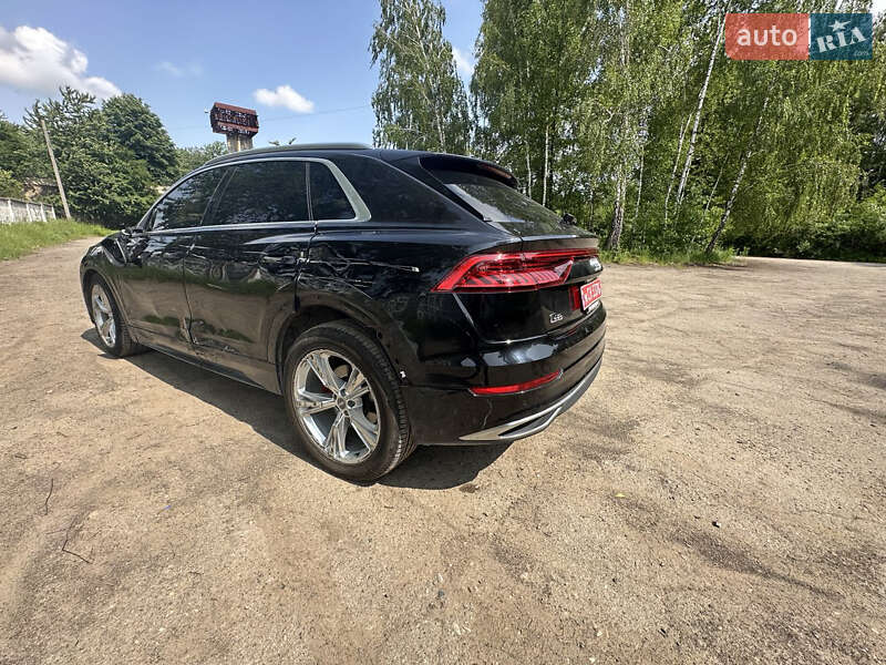 Внедорожник / Кроссовер Audi Q8 2018 в Львове фото 3 Внедорожник / Кроссовер Audi Q8 2018 в Львове