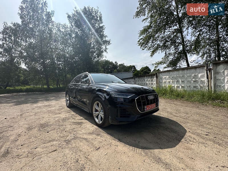 Внедорожник / Кроссовер Audi Q8 2018 в Львове фото 4 Внедорожник / Кроссовер Audi Q8 2018 в Львове