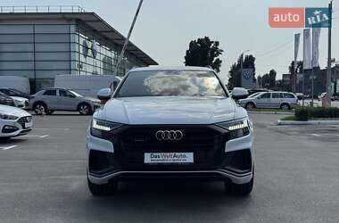 Позашляховик / Кросовер Audi Q8 2019 в 