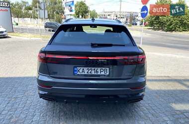 Внедорожник / Кроссовер Audi Q8 2025 в 