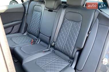 Внедорожник / Кроссовер Audi Q8 2025 в 