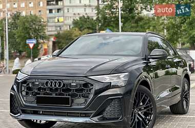 Внедорожник / Кроссовер Audi Q8 2025 в 