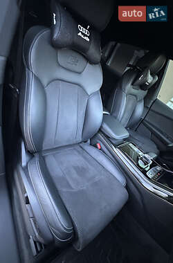 Внедорожник / Кроссовер Audi Q8 2020 в 