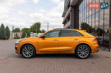 Внедорожник / Кроссовер Audi Q8 2018 в 