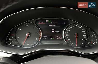 Внедорожник / Кроссовер Audi Q8 2021 в 