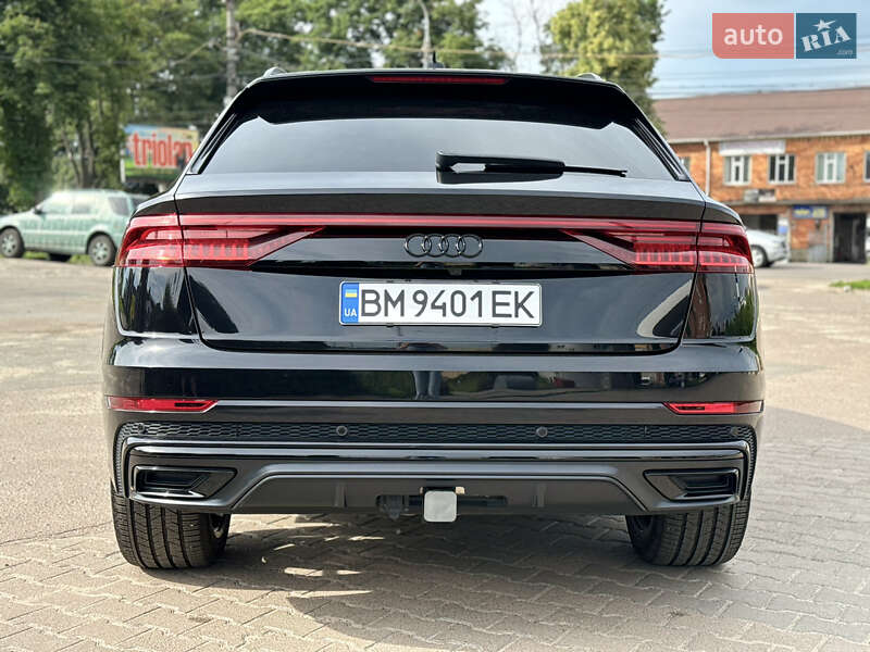 Внедорожник / Кроссовер Audi Q8 2019 в Сумах