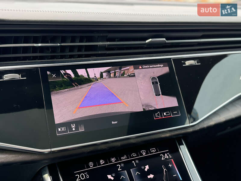 Внедорожник / Кроссовер Audi Q8 2019 в Сумах