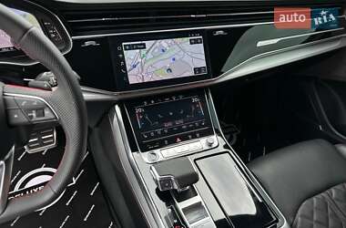 Внедорожник / Кроссовер Audi Q8 2024 в 