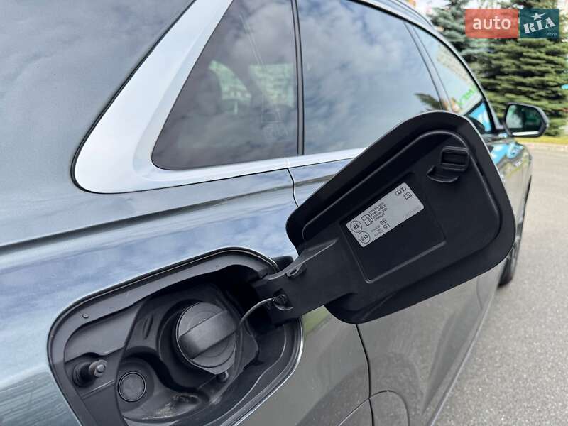 Внедорожник / Кроссовер Audi Q8 2018 в Киеве